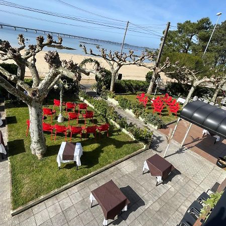 Hostal Restaurante Luz De Luna Villanueva De Arosa Exteriör bild